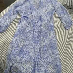Oscar de la Renta Blue and White Robe